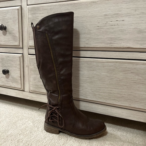 Knee High Riding Boot - Picture 4 of 7